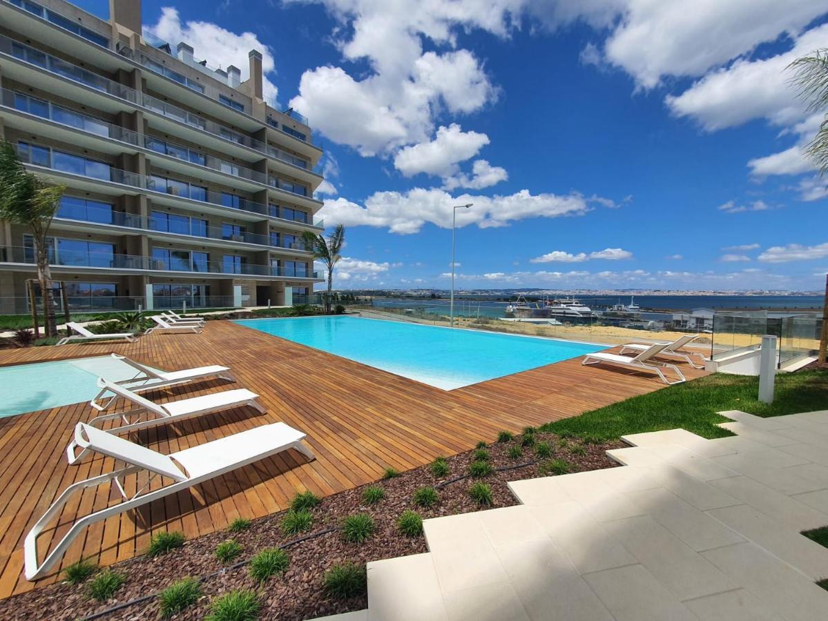 Luxury River View House Apartment Seixal  Bagian luar foto
